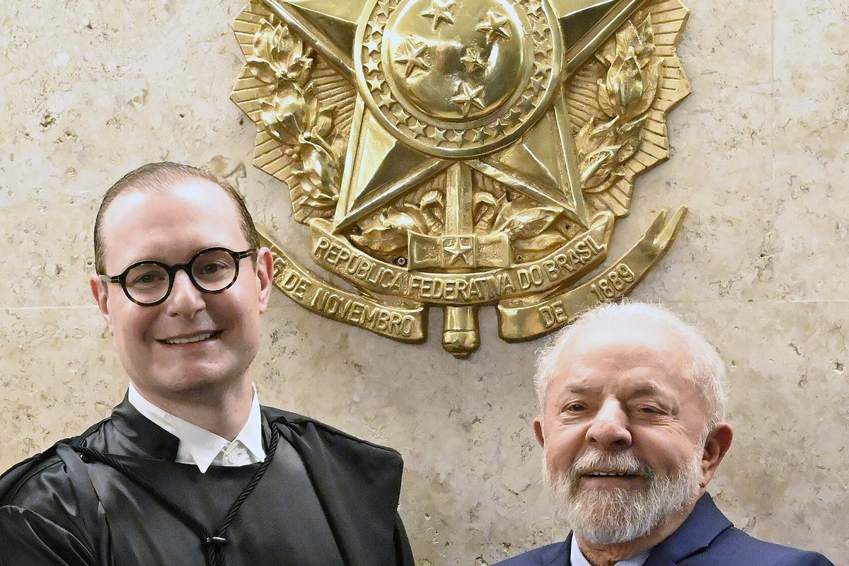 HD-domaren Cristiano Zanin och president Lula da Silva
