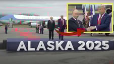 Artikelbild för artikeln: Trump till Zelenskyj: "Slut ett avtal - Ryssland är en stor krigsmakt - Ukraina är det inte"