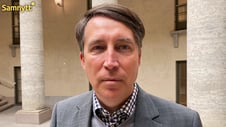 Artikelbild för artikeln: SD-toppen Richard Jomshof spottad i ansiktet