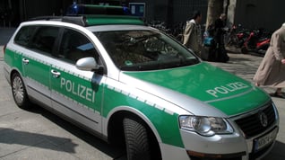 Artikelbild för artikeln Man på asylboende knuffade ut vän genom fönster och våldtog honom