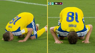 Artikelbild för artikeln: Sveriges VM-hjälte höll muslimsk bön efter målet