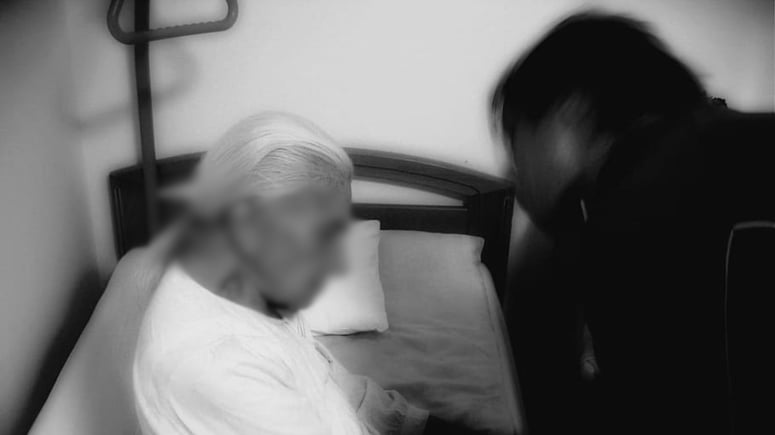 Artikelbild för artikeln: Äldreboende-afghan fick medborgarskap - tackade Sverige genom att våldta 80-åring - kan INTE utvisas