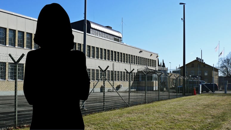 Artikelbild för artikeln: Kvinnlig kriminalvårdare häktad – fast med över 200 kilo knark