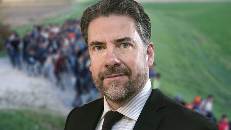 Artikelbild för artikeln: Ribbenvik slår ifrån sig kritiken – skyller på systemet och politiken